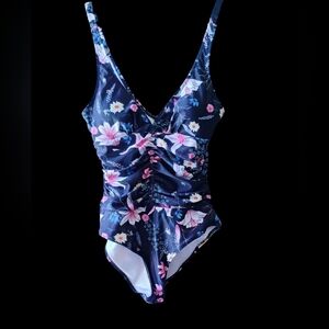 Beachsissi  One Piece Bathing Suit Sz L